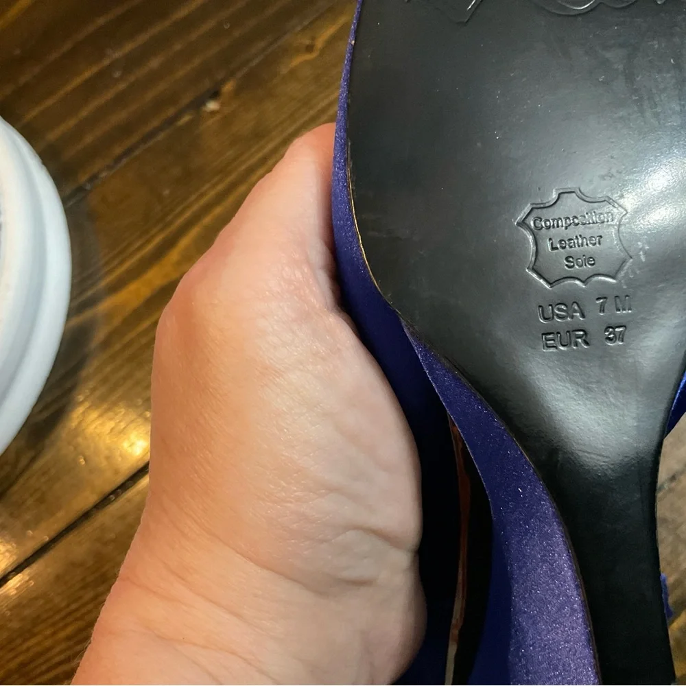 NINA Heels Pumps Womens Sz 7 Sapphire Blue Cobalt Satin Leather Sole D'orsay - Picture 10 of 10